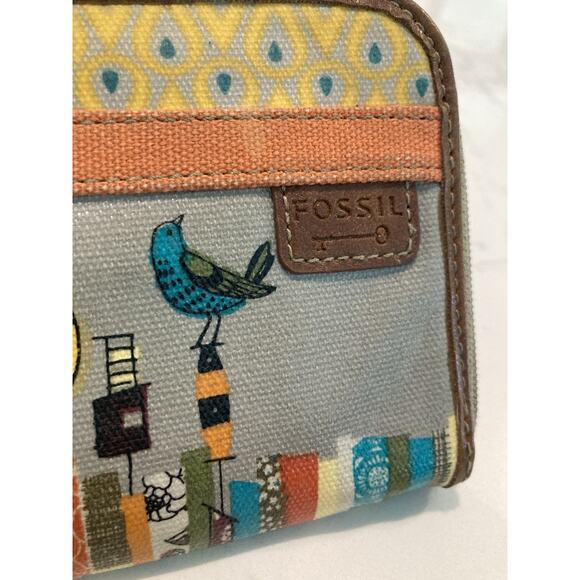 Fossil Leather Canvas City Bird Print Fossil Key-Per Wristlet 6” Boho Y2K - Picture 2 of 5